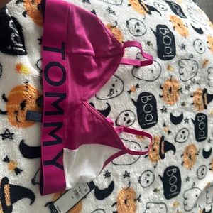 New pink sports bra Tommy Hilfiger